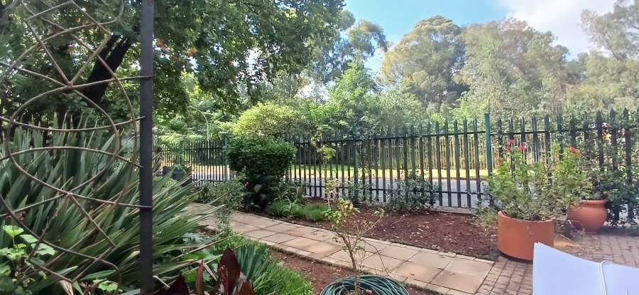 To Let 2 Bedroom Property for Rent in Bedford Gardens Gauteng