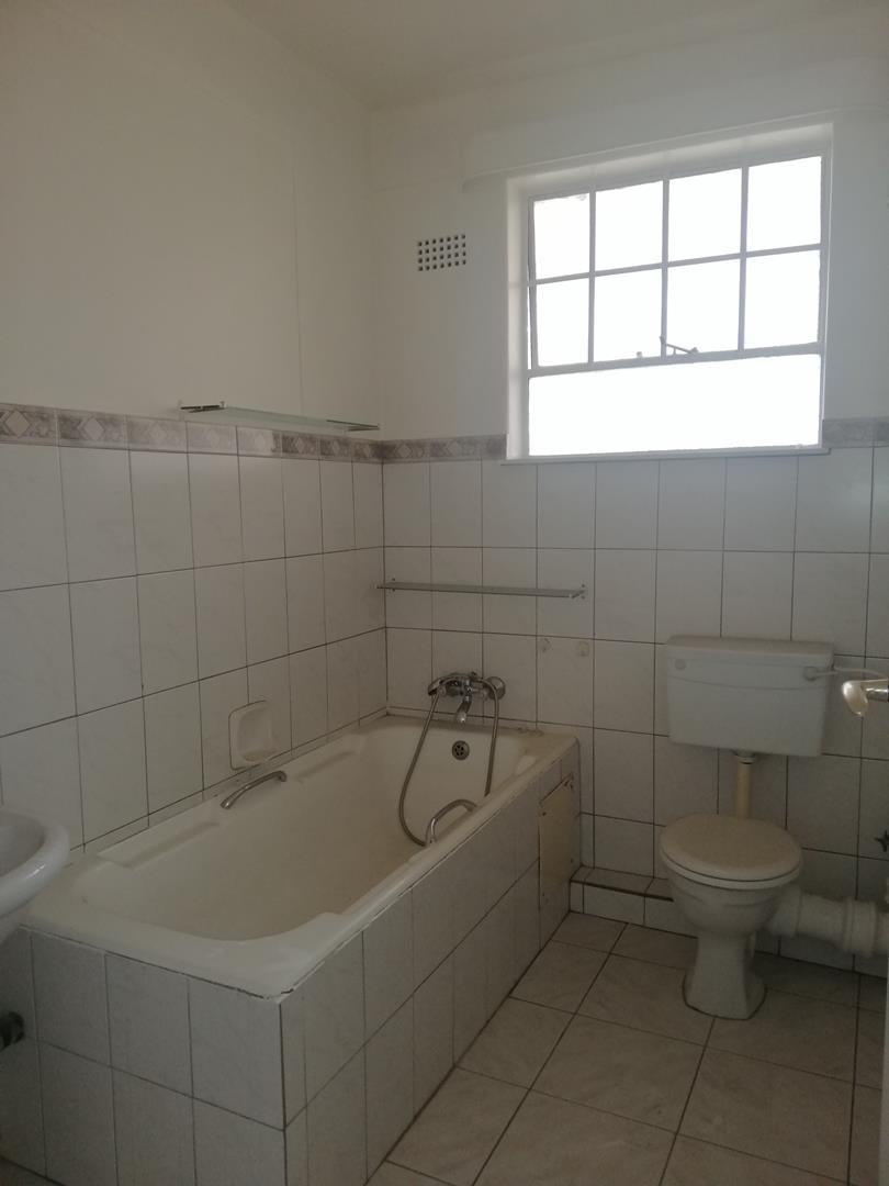 2 Bedroom Property for Sale in Denlee Gauteng