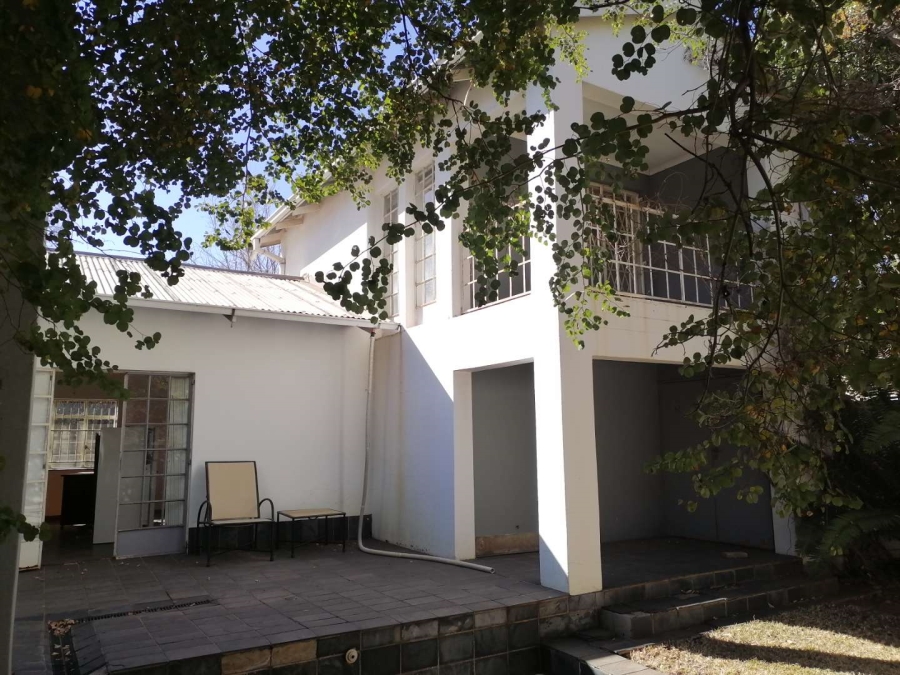 To Let 0 Bedroom Property for Rent in Nieuw Muckleneuk Gauteng