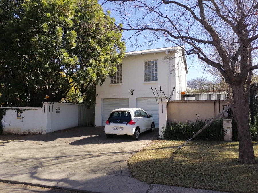 To Let 0 Bedroom Property for Rent in Nieuw Muckleneuk Gauteng