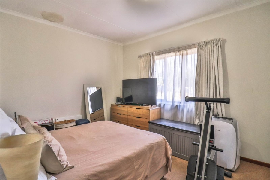 2 Bedroom Property for Sale in Halfway Gardens Gauteng
