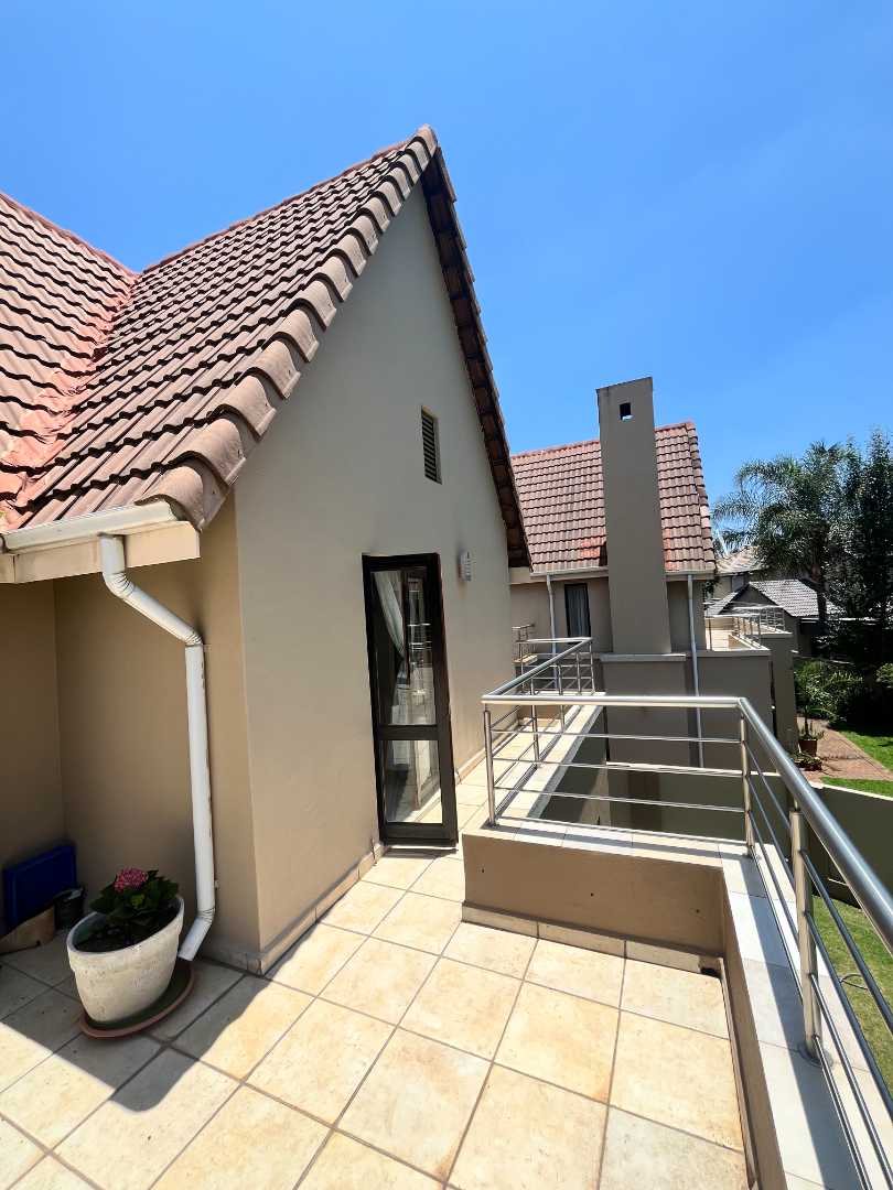 4 Bedroom Property for Sale in Zwartkop Golf Estate Gauteng