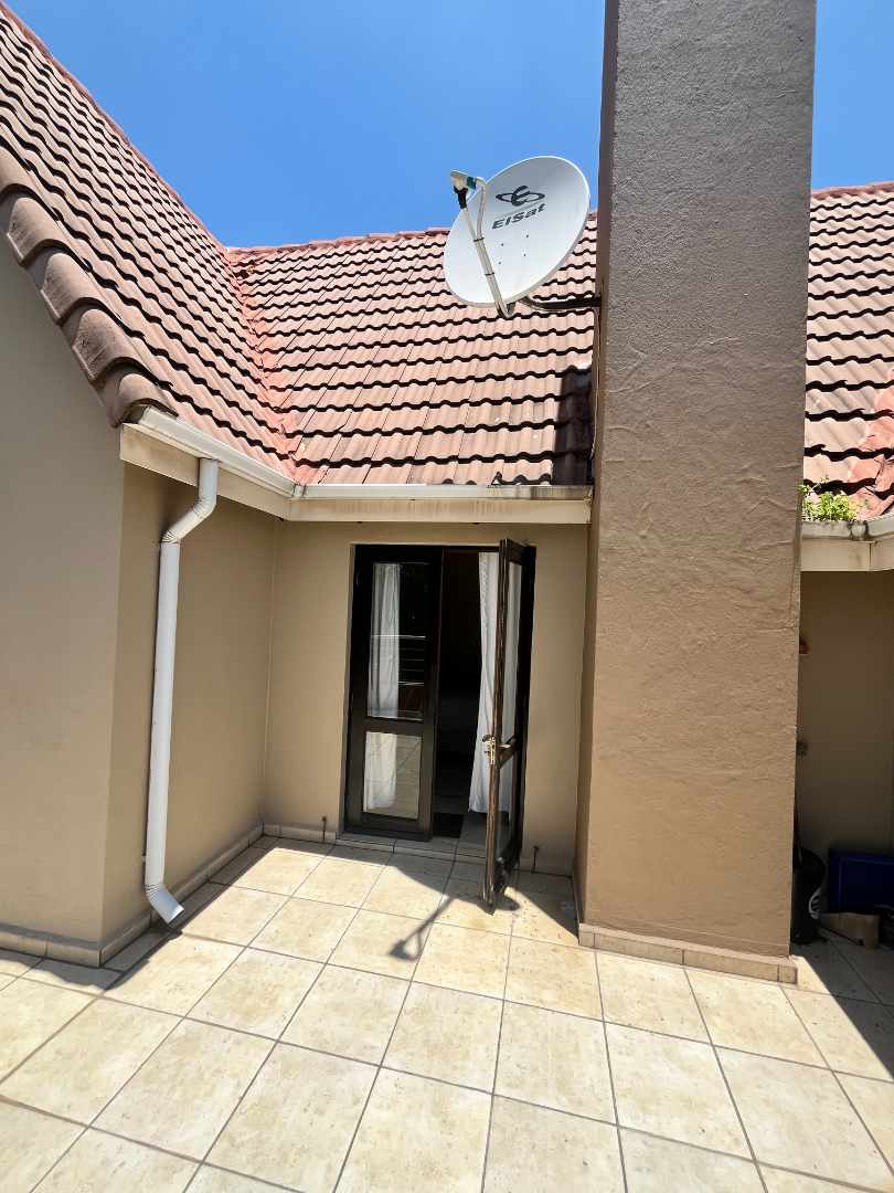 4 Bedroom Property for Sale in Zwartkop Golf Estate Gauteng