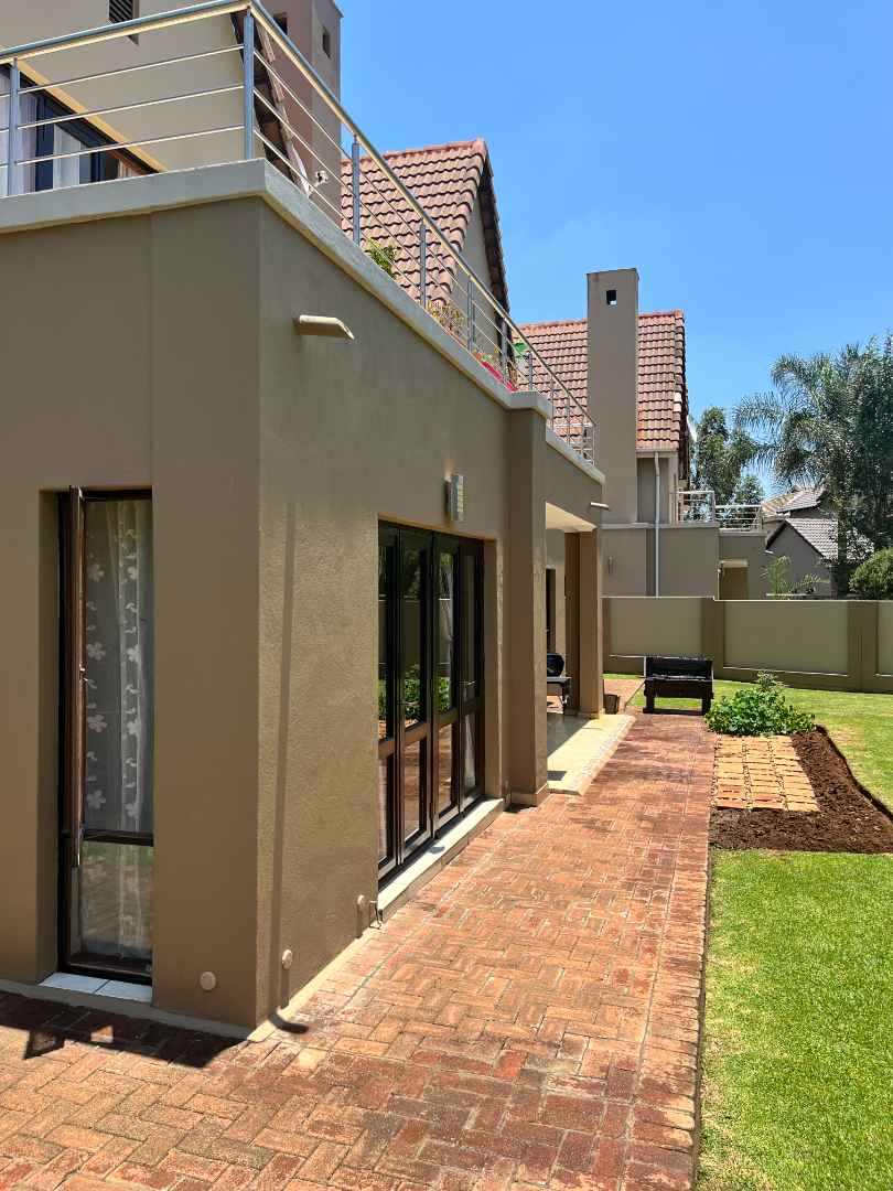 4 Bedroom Property for Sale in Zwartkop Golf Estate Gauteng