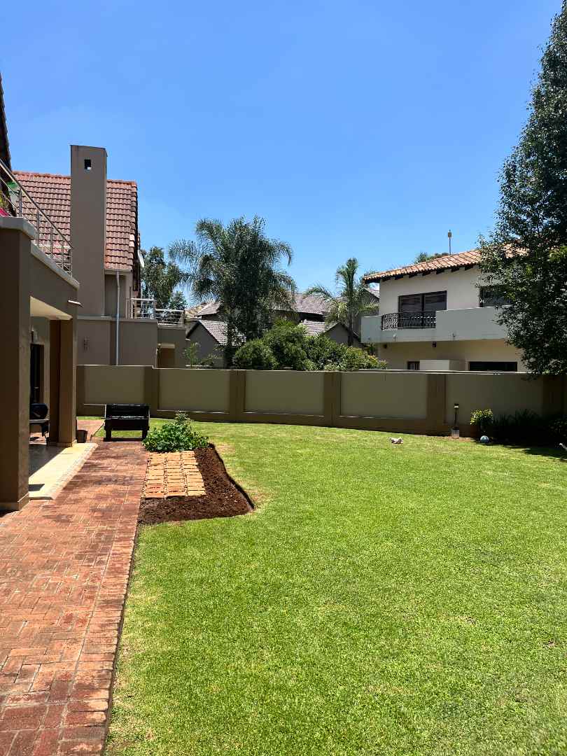 4 Bedroom Property for Sale in Zwartkop Golf Estate Gauteng