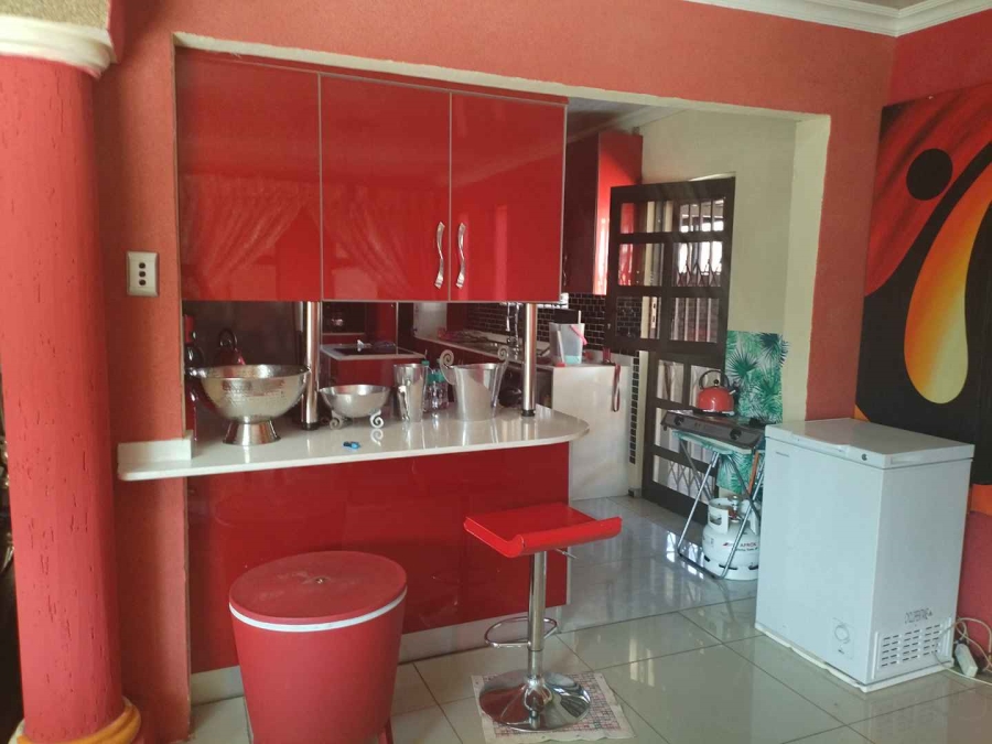 2 Bedroom Property for Sale in Mamelodi East Gauteng