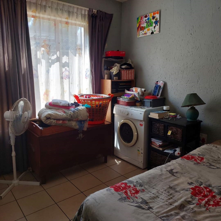 3 Bedroom Property for Sale in Spartan Gauteng