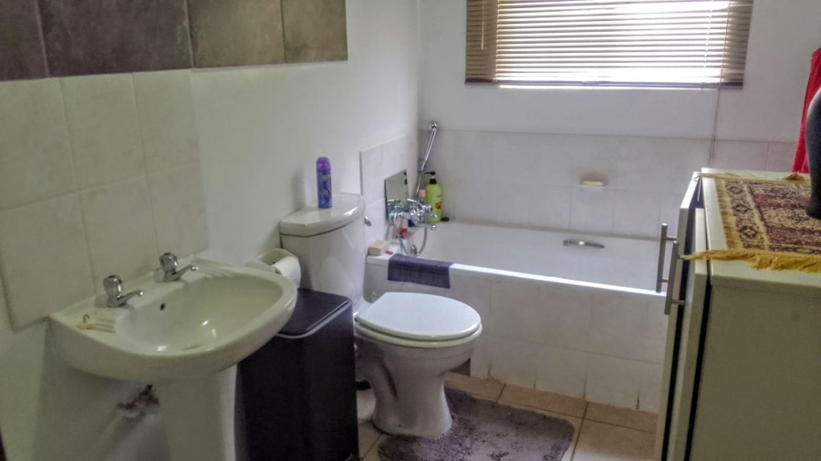 2 Bedroom Property for Sale in Brentwood Gauteng