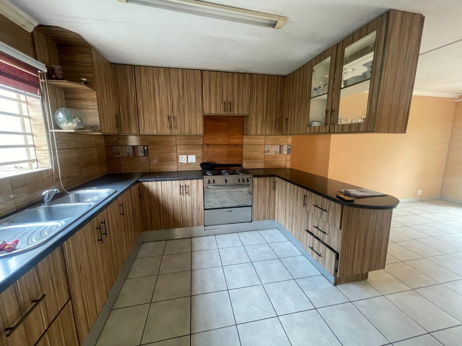 3 Bedroom Property for Sale in Ormonde Gauteng