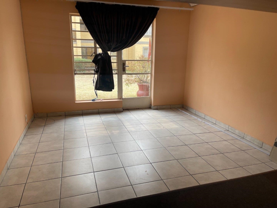 3 Bedroom Property for Sale in Ormonde Gauteng