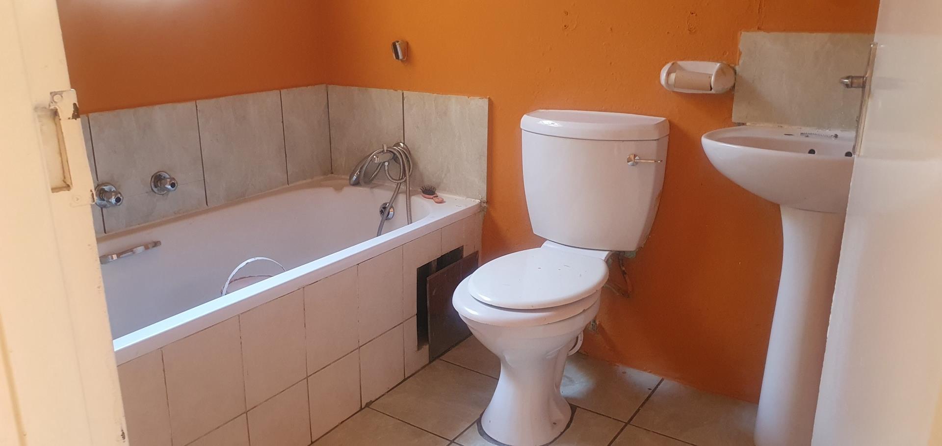 3 Bedroom Property for Sale in Ormonde Gauteng