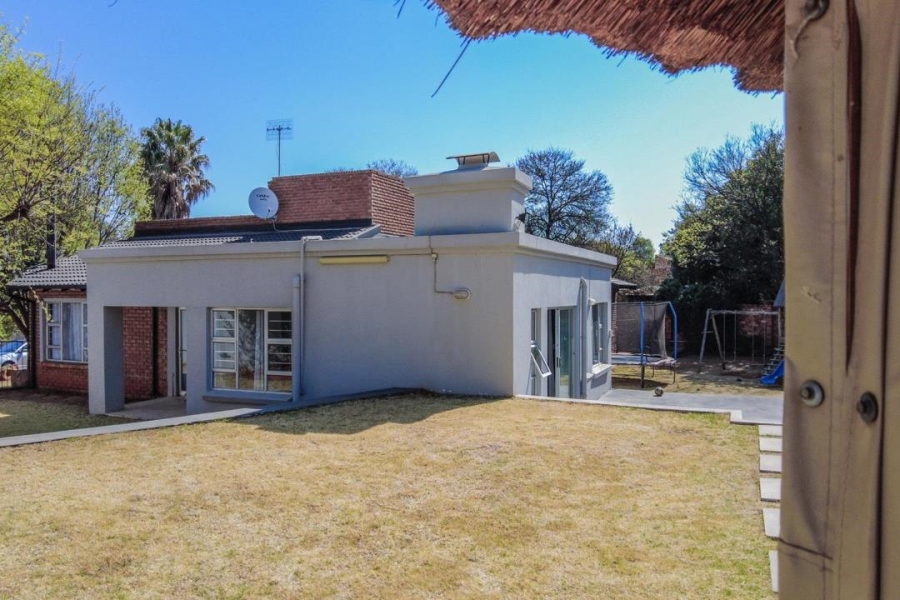 4 Bedroom Property for Sale in Glenvista Gauteng