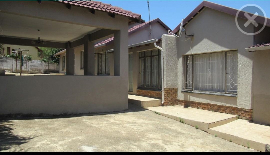 4 Bedroom Property for Sale in Naturena Gauteng