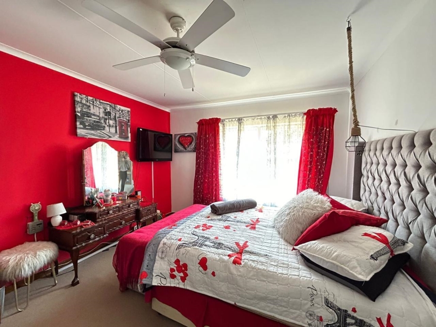 2 Bedroom Property for Sale in Brentwood Park Gauteng