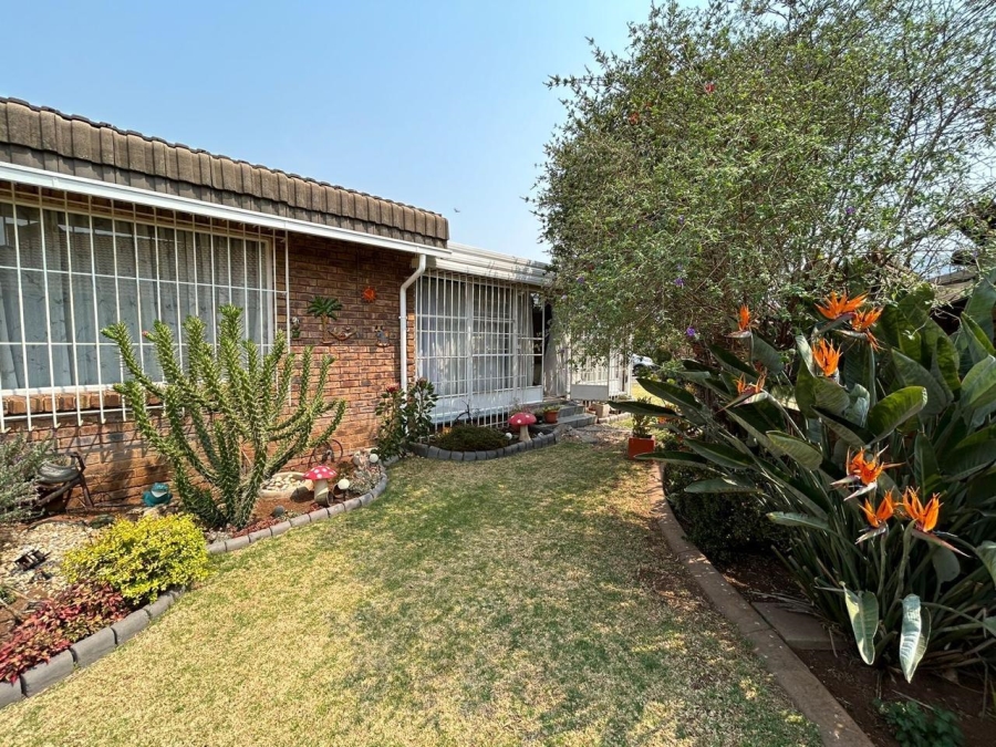 2 Bedroom Property for Sale in Brentwood Park Gauteng