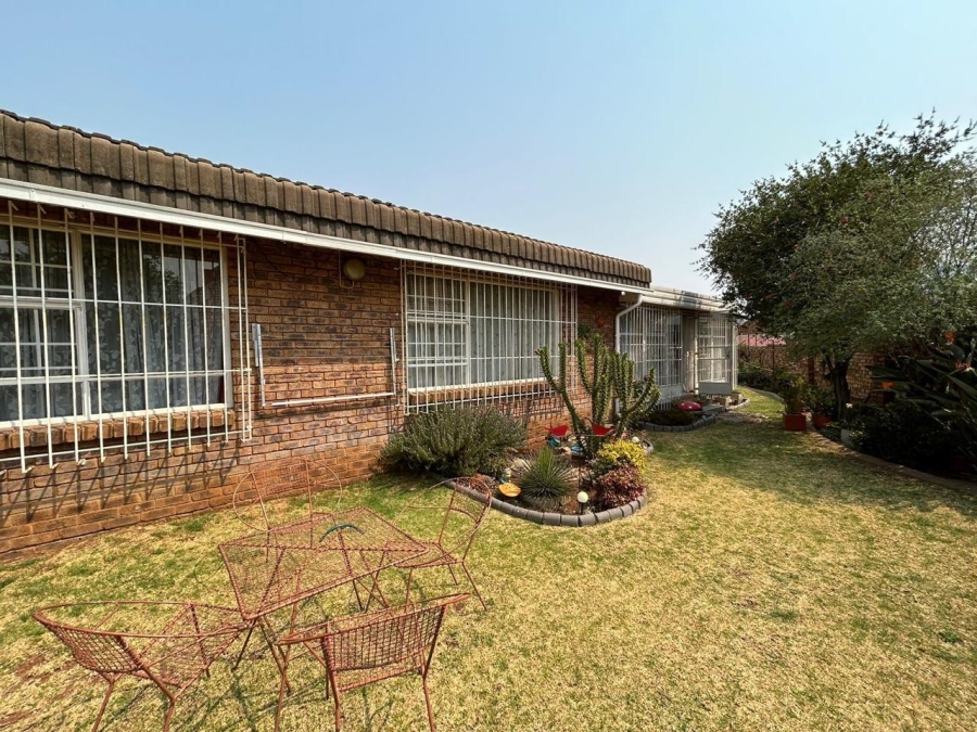 2 Bedroom Property for Sale in Brentwood Park Gauteng