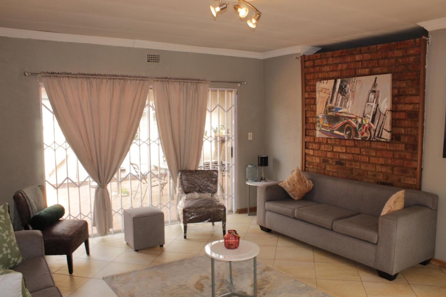 3 Bedroom Property for Sale in Brackenhurst Gauteng