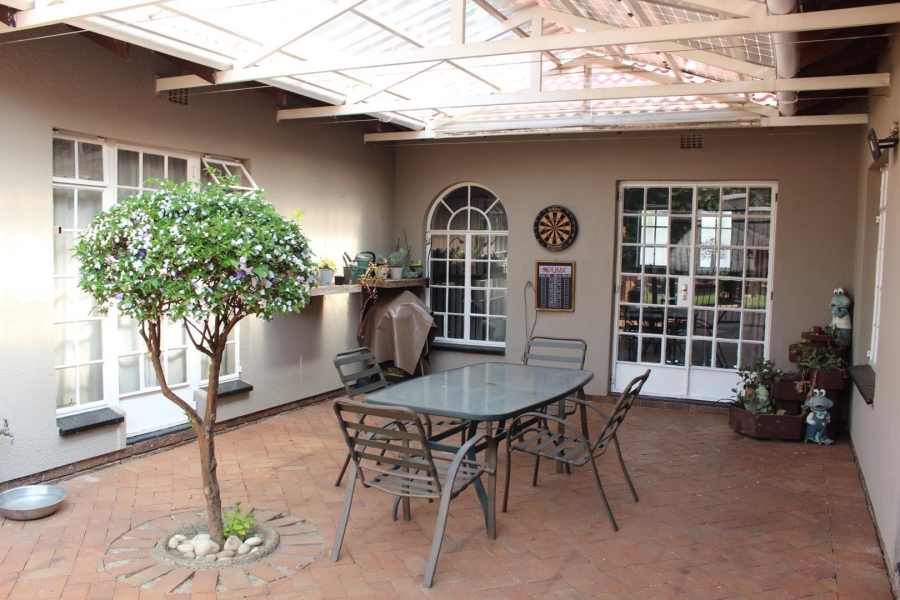 3 Bedroom Property for Sale in Brackenhurst Gauteng