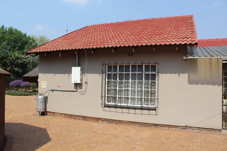 3 Bedroom Property for Sale in Brackenhurst Gauteng