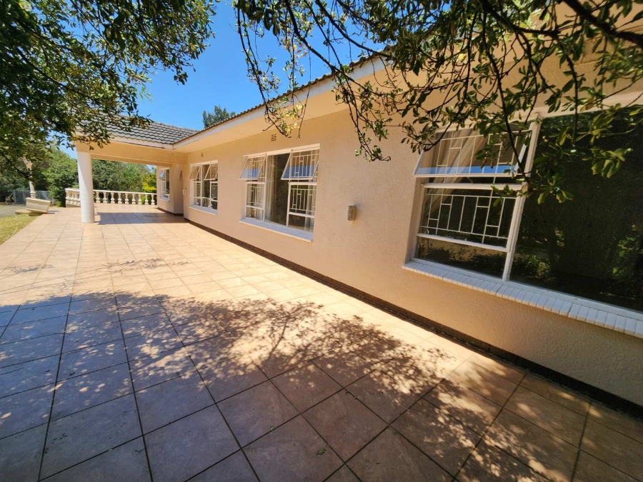 4 Bedroom Property for Sale in Walkerville Gauteng