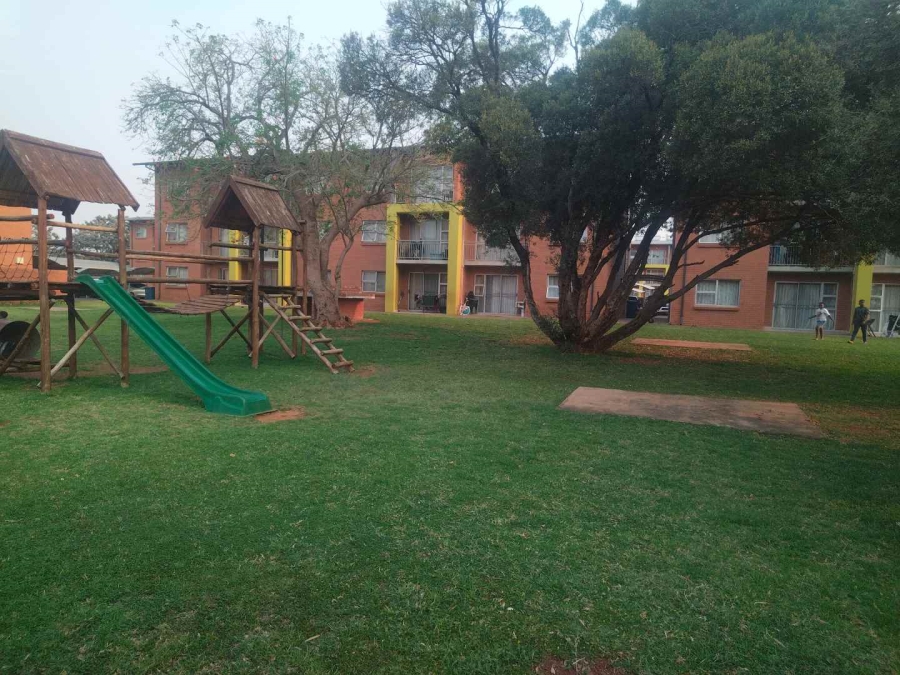 2 Bedroom Property for Sale in Montana Gauteng