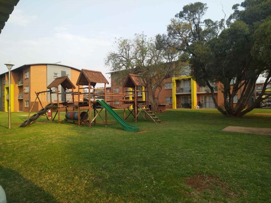 2 Bedroom Property for Sale in Montana Gauteng