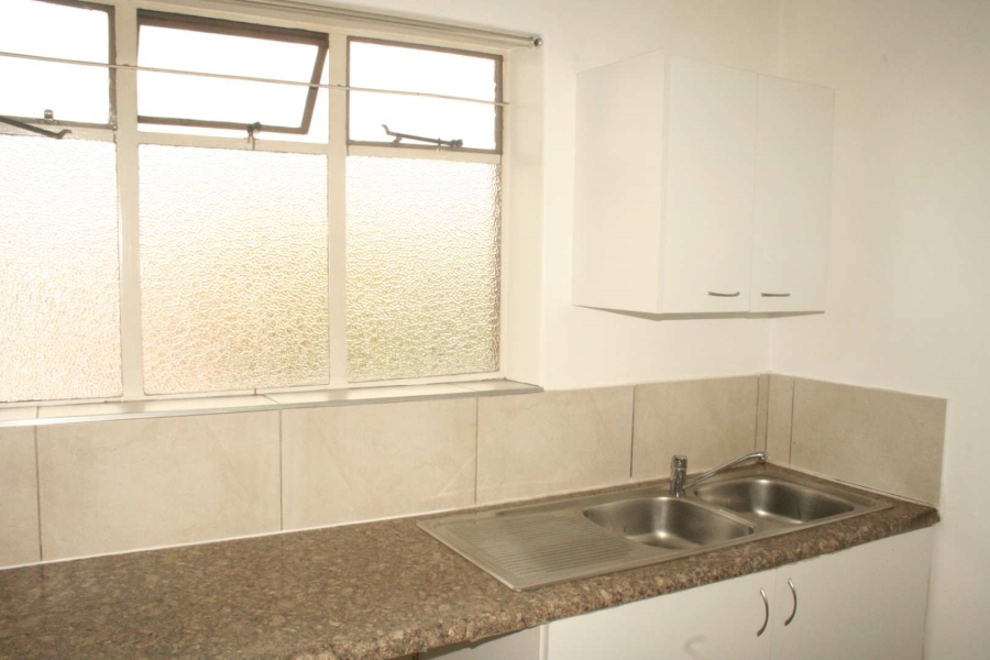 To Let 2 Bedroom Property for Rent in Hurlyvale Gauteng