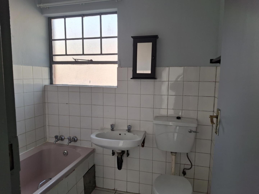 2 Bedroom Property for Sale in Weltevreden Park Gauteng