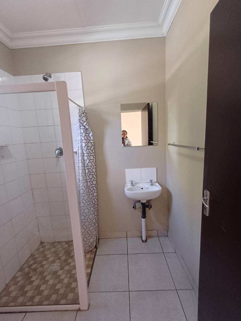 To Let 1 Bedroom Property for Rent in Murrayfield Gauteng