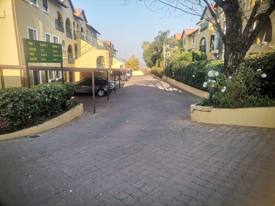 3 Bedroom Property for Sale in Sundowner Gauteng