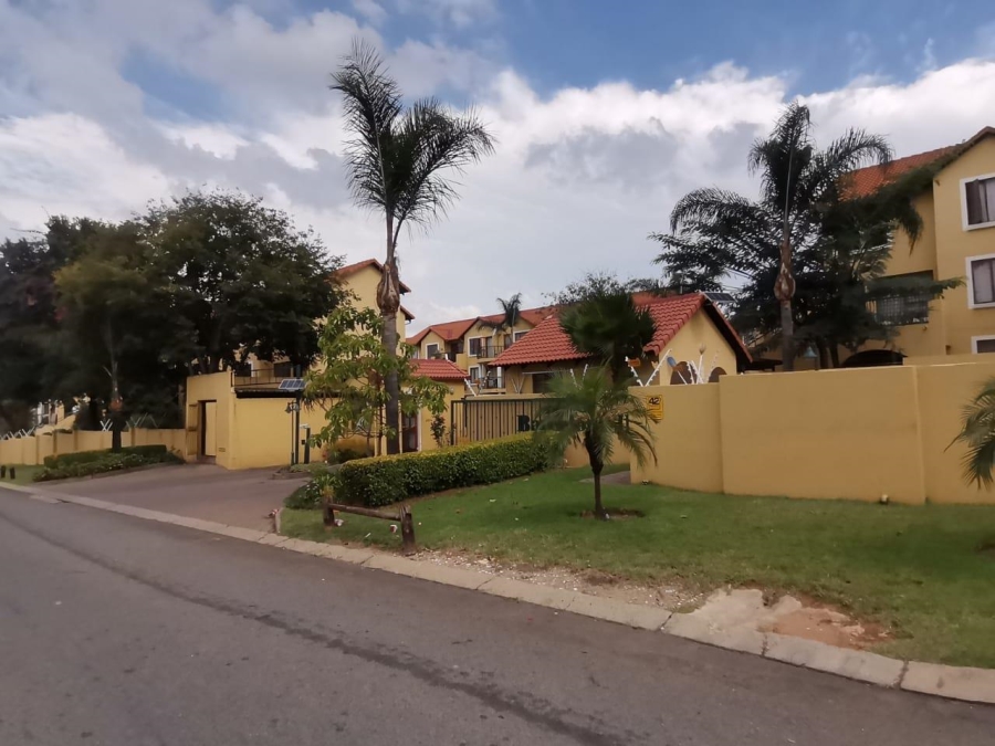 3 Bedroom Property for Sale in Sundowner Gauteng