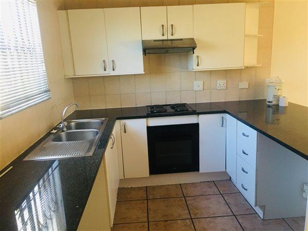 2 Bedroom Property for Sale in North Riding Gauteng