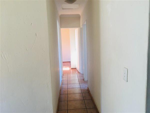 2 Bedroom Property for Sale in North Riding Gauteng