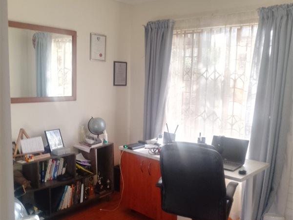 2 Bedroom Property for Sale in North Riding Gauteng