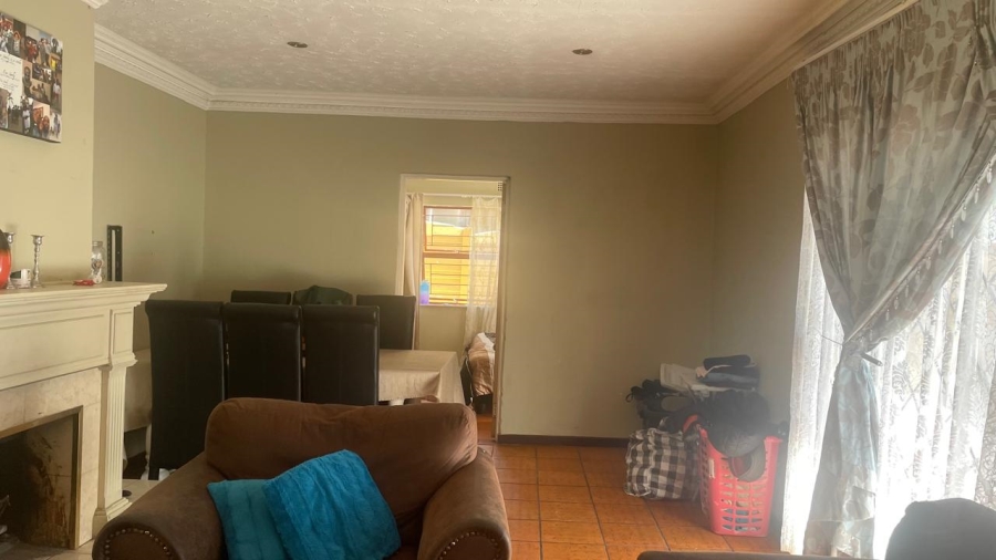 3 Bedroom Property for Sale in Birch Acres Gauteng