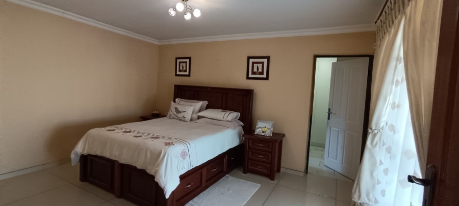 3 Bedroom Property for Sale in Birchleigh North Gauteng