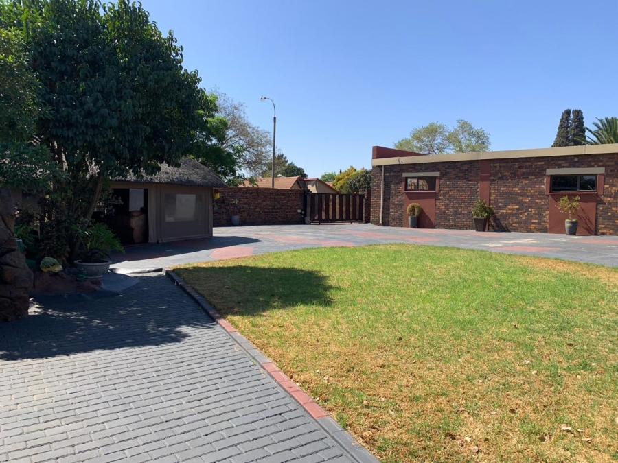 4 Bedroom Property for Sale in Cresslawn Gauteng