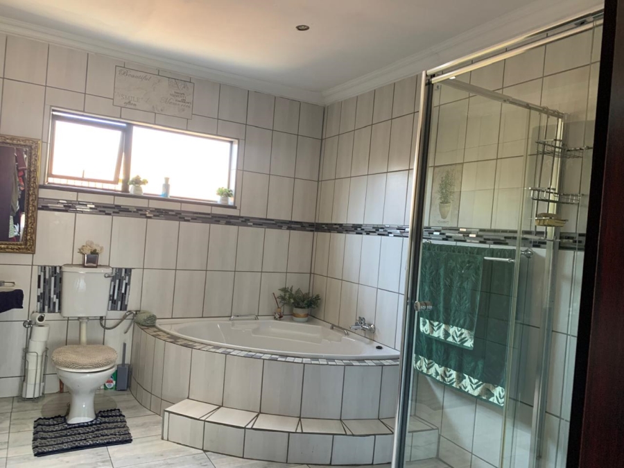 4 Bedroom Property for Sale in Cresslawn Gauteng