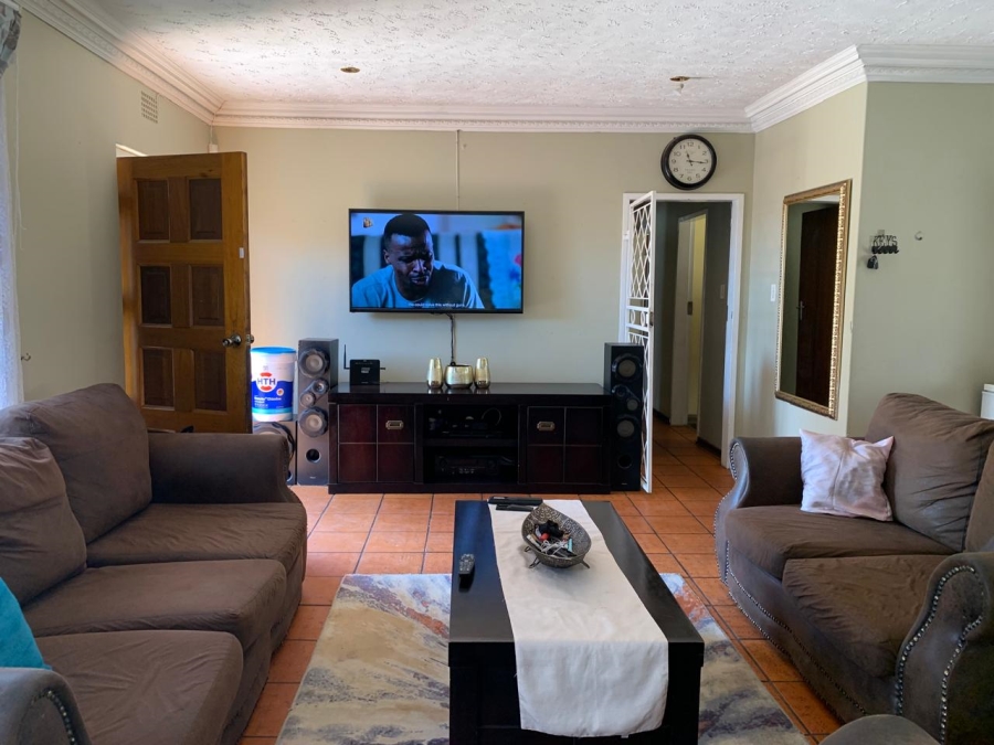 4 Bedroom Property for Sale in Birch Acres Gauteng