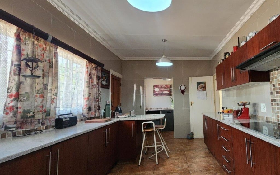 4 Bedroom Property for Sale in Alberante Gauteng