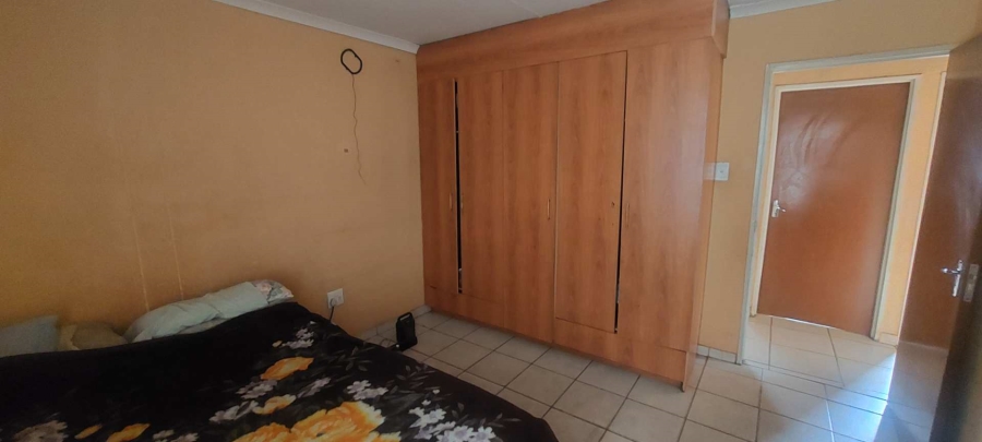 3 Bedroom Property for Sale in Klippoortje Gauteng