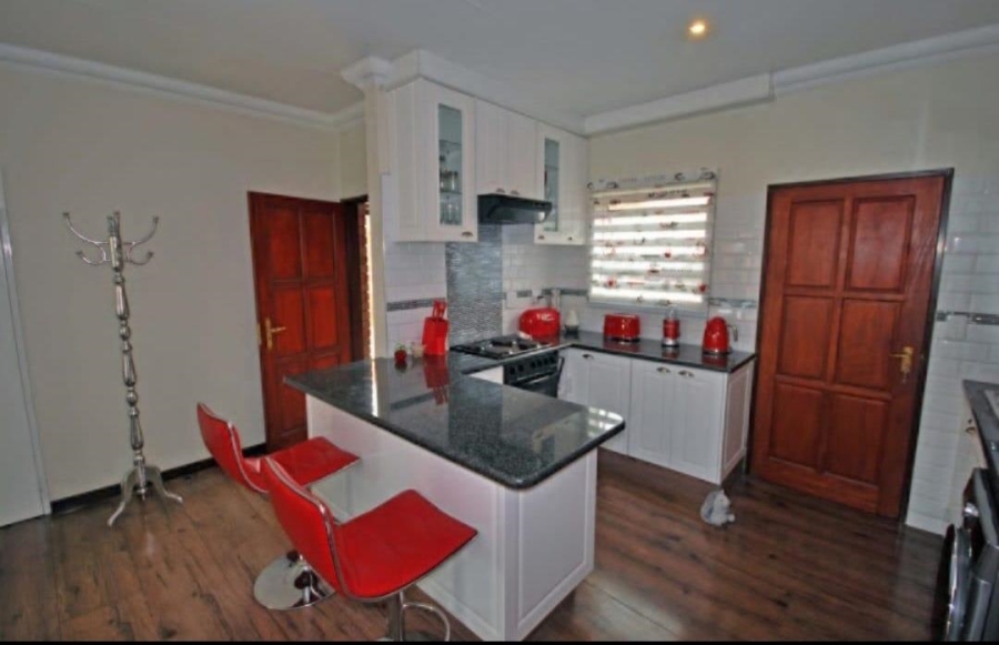 3 Bedroom Property for Sale in New Market Gauteng