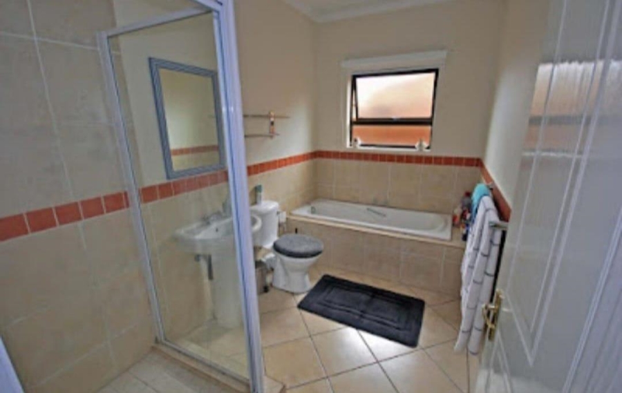 3 Bedroom Property for Sale in New Market Gauteng