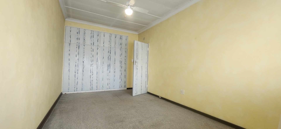 2 Bedroom Property for Sale in New Redruth Gauteng