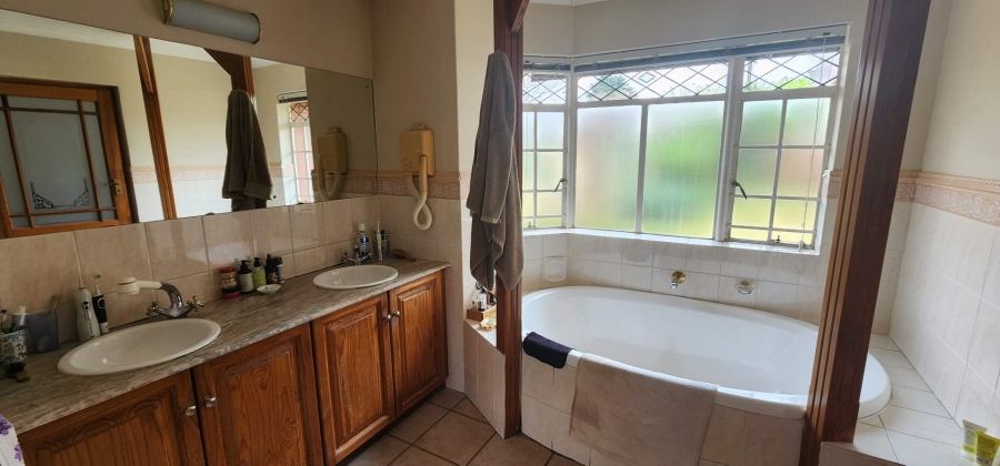 4 Bedroom Property for Sale in Rynfield Gauteng