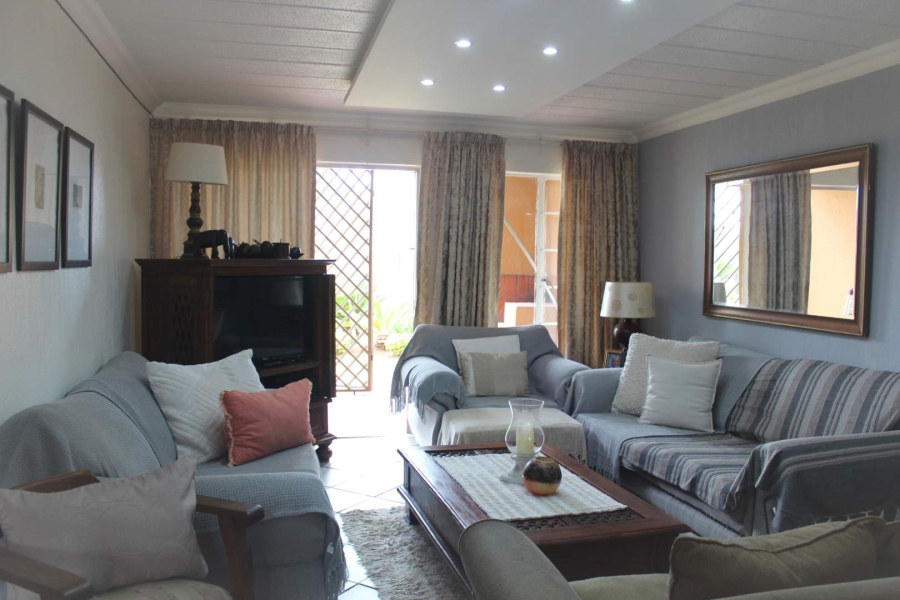 2 Bedroom Property for Sale in Moreleta Park Gauteng