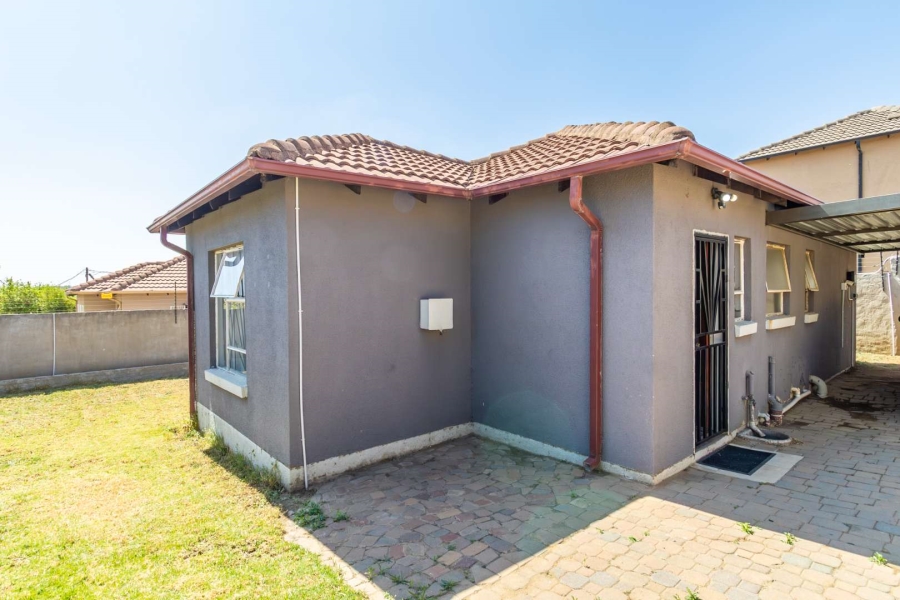 3 Bedroom Property for Sale in Cosmo City Gauteng