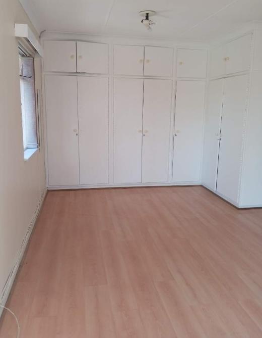 To Let 1 Bedroom Property for Rent in Oaklands Gauteng