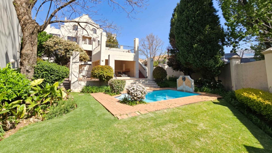 3 Bedroom Property for Sale in Waverley Gauteng