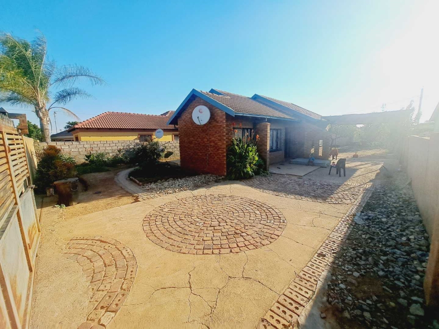 3 Bedroom Property for Sale in Mamelodi Gauteng